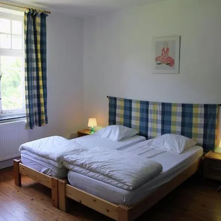 Cozy Near Forest In Villa